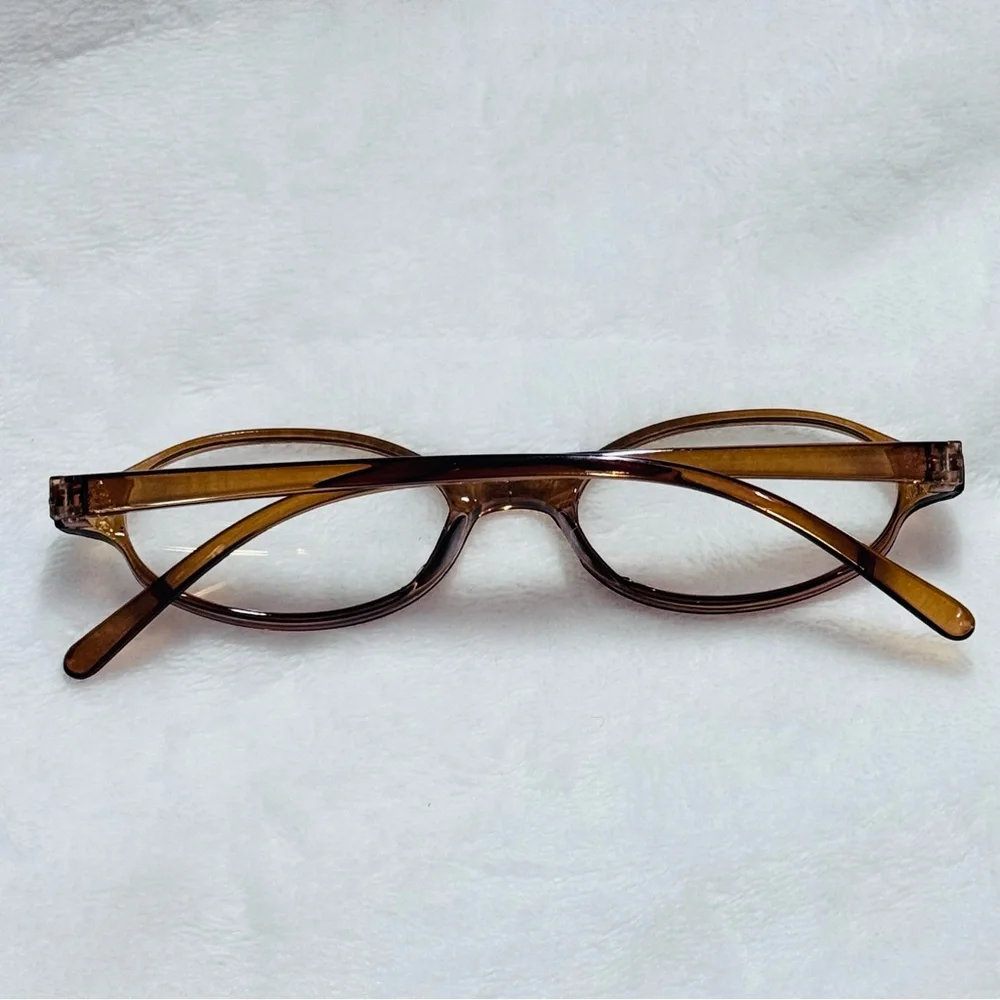 Trendy Oval Women's Reading Glasses - Brown